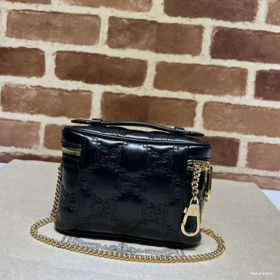 Hyper Peter bag mini GG GUCCI top handle Matelassé 0603
